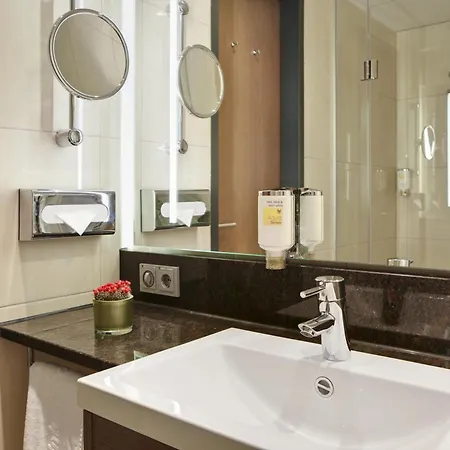 Intercityhotel Ξενοδοχείο