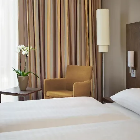 Intercityhotel Hotel