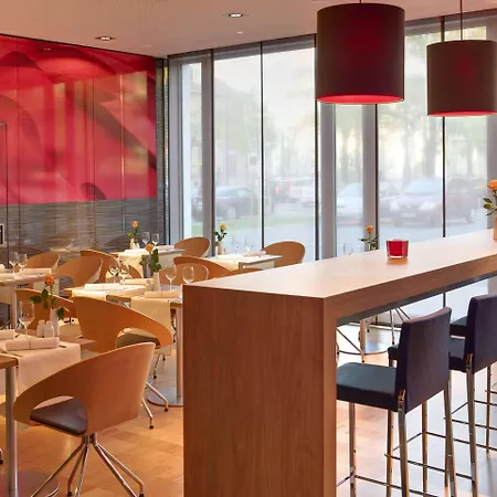 Intercityhotel 4* Ντάρμσταντ