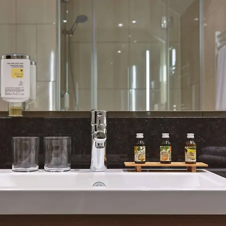 Intercityhotel מלון