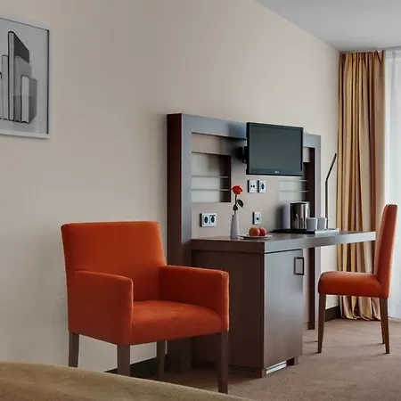 Intercityhotel 4* 达姆施塔特