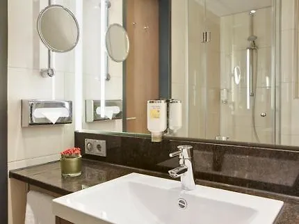 Hotell Intercityhotel Darmstadt