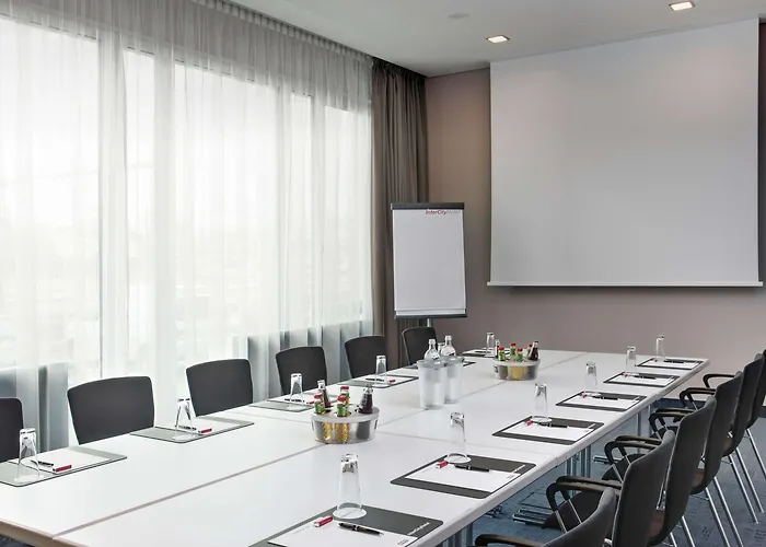 酒店 Intercityhotel 4*