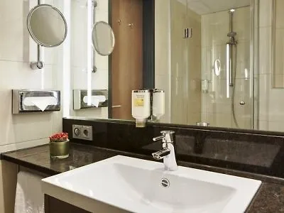 Hotel Intercityhotel 4*